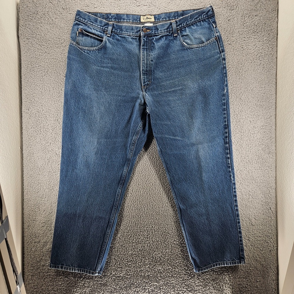 LL Bean Natural Fit Mens Jeans 44x30 Blue Denim Straight Leg 100% Cotton‎